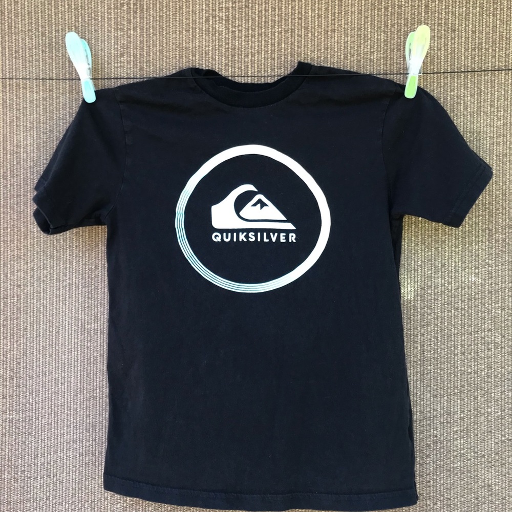 Boy’s Quicksilver short sleeve T-shirt